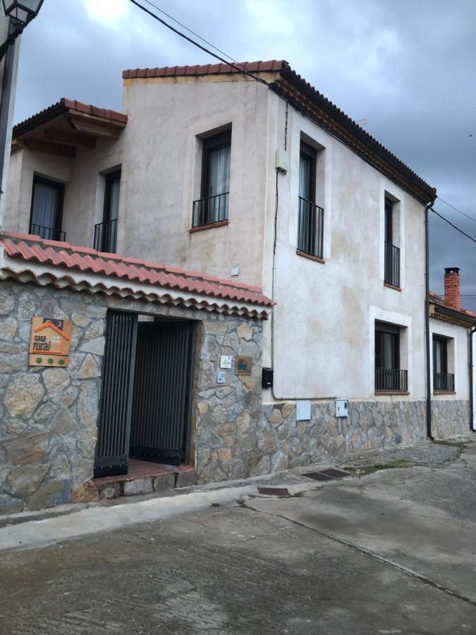 El Carro Del Abuelo Villa Villovela de Pirón Eksteriør bilde